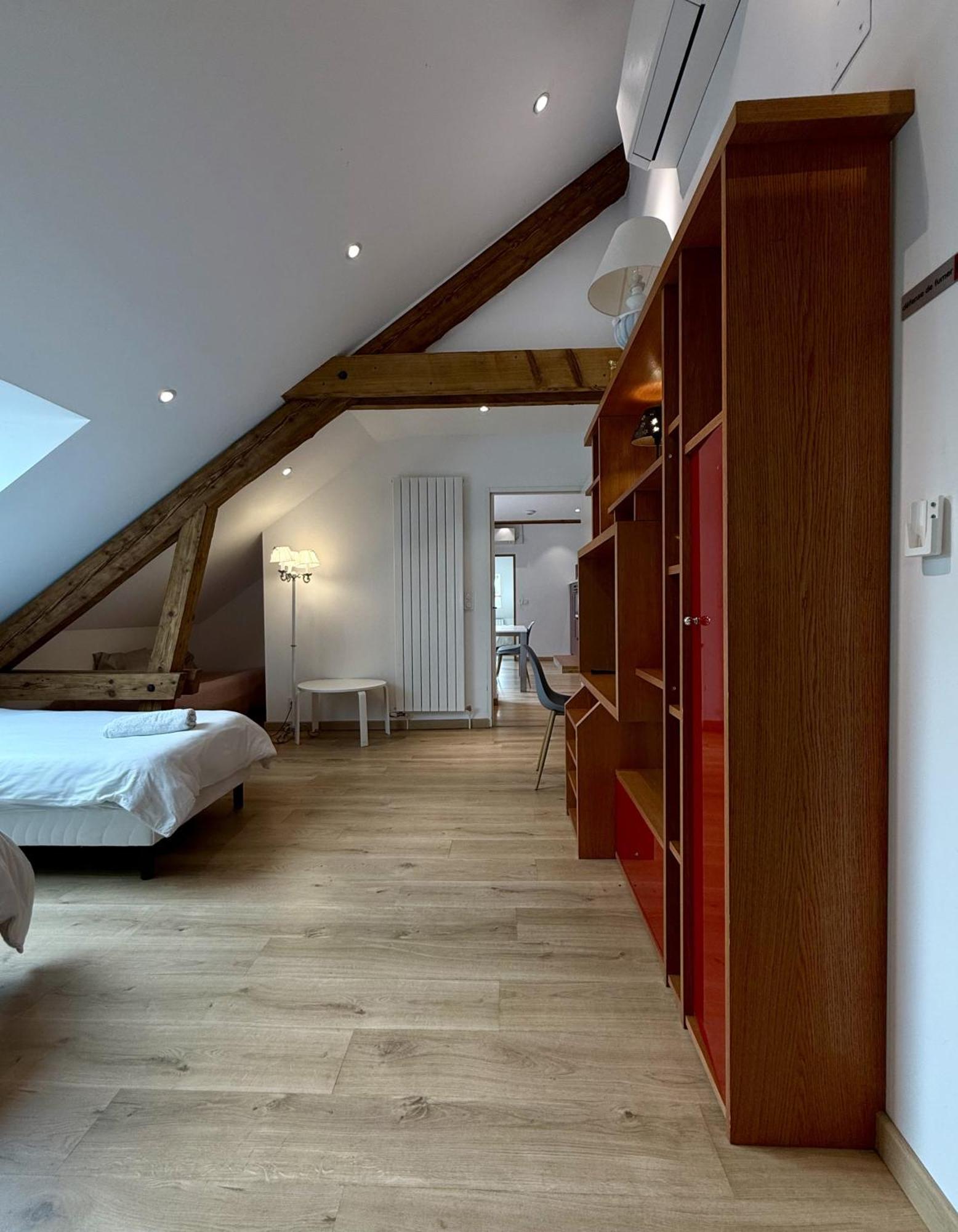 Gite 45M2 Avec Terrasse, 2 A 3 Pers, A Richemont Richemont  エクステリア 写真
